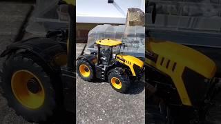 Which JCB is better let me know in the comments.