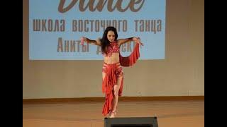 Anita Deineka professional bellydancer from Ukraine