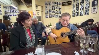 Idolatria Óscar Molina en la interpretación del maestro Víctor Reyes