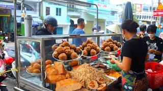 Line up before opening! 50 years of perfecting The BEST Grilled Broken Rice in Saigon