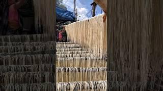 Extraordinary Making of Noodles in India ये देखने के बाद चाउमीन खाने से पहले 1000 बार सोचेंगे आप️