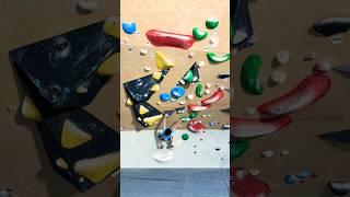 Super hard V2-V4 #bouldering #climbing #rockclimbing #sportclimbing #indoorclimbing #climber #shorts