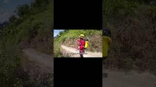 小夥探秘廣西四百年無人進入的死人洞穴！ #戶外  #搞笑  #景區  #古洞