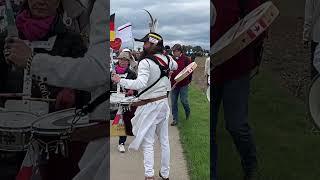 AUFSTEHN FÜR FRIEDEN Demo Clay-Kaserne Wiesbaden mit Trommeln 03.10.2024