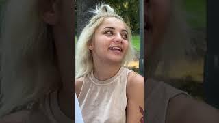 Sizce Aşk Mı Para Mı ? 