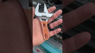 Knock sensors on the Sonoma #automobile #mechanic #junk #mechanics #diy #a #classic #gmc #subscribe