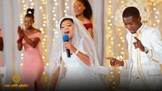 Bride & Groom Sing "Munoita Minana Nezviratidzo"