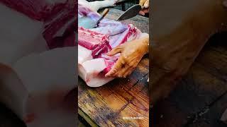 I am cutting axe 🪓 cut the meat  #viralvideo