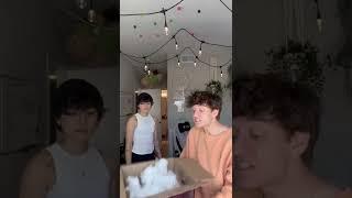 DIY SQUISHMALLOW HACK  w Carter Kench #shorts