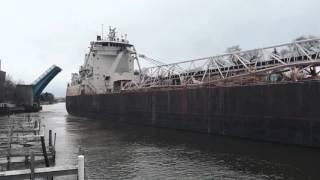 1 minute clip, manistee mi, welcomes the M/V buffalo 4/8/16