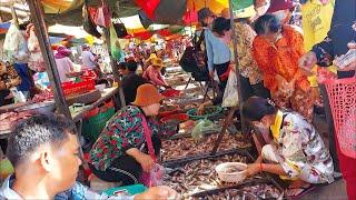 Cambodian Wet Market - Lots of Fish, Fruits and More @Chbar Ampov Market - Market Street Food