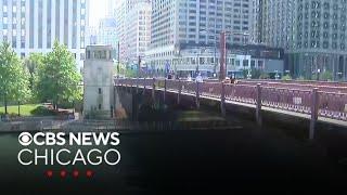 Chicago faces $982 million budget shortfall