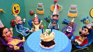 Benjamin's Birthday ! Elsa & Anna toddlers - fun - cake - gifts - Barbie dolls