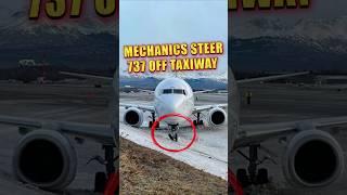 Alaska Airlines Mechanics Steer Boeing 737 Off Taxiway #shorts #aviation #news