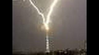 Lightning strikes Saint Petersburg TV tower