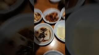 신나게 짠~~~~하는 방법 #탕후루 #탕탕후루루루 #비오는날 #대학로 #막걸리 #mz #술방 #먹방 #건배