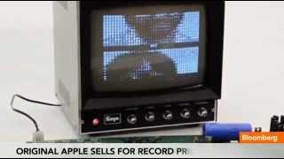 Bloomberg Auction Team Breker Köln Original Apple Fetches a Record $668,000 at Auction