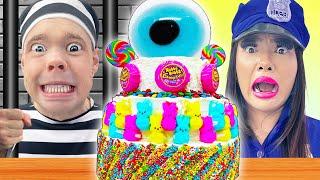 WORLD’S LARGEST CAKE DECORATING CHALLENGE | ALEX, JUNE & LILY MAKE THE GIANT CAKE IN JAIL BY SWEEDEE