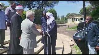 Sarki khalifa sanusi ii A Masallaci mafi Girma a kasar Turai. Italy