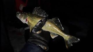 Warm Winter Day Ice Fishing!