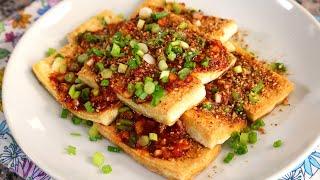 Pan fried tofu with spicy sauce (Dububuchim-yangnyeomjang: 두부부침양념장)