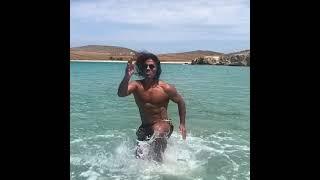 #Shorts #Nusret Gökçe #Nusr-et Saltbae #saltbae #saltlife #steakhouse #nusr-et #Breakfas