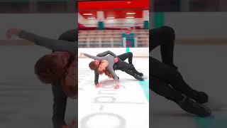 ice sledding dance#short  #dance #trending #iceeating