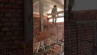 Prepare motar for brick work
