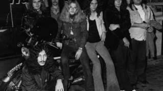 Lynyrd Skynyrd-Gimmie Three Steps (Part 2)