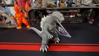 Finally! The Ultimate Bandai MMS Godzilla 2001 GMK
