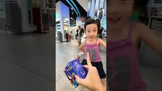Dad took Coco to buy blind boxes, so happy!#adorably #enrichment #funny