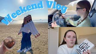 A Day at The Beach, MOT's and Hospital Shifts | Weekend Vlog