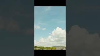 Light afternoon clouds #timelapsevideos #timelapse #atlitimelapse #atli #atlieon #clouds #skylapse