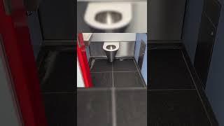 This toilet needs 20 seconds to clean itself