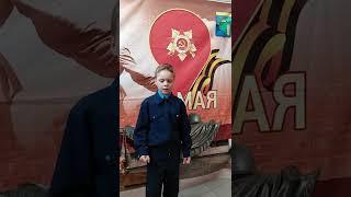 "Солдатам России посвящается" Людмила Старостина читает Макарий Каратаев