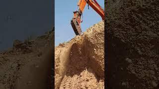 Jack hammer breaking rocks #youtubeshorts #civilengineering