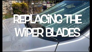 2016-2022 Lexus RX: REPLACING THE WINDSHIELD WIPERS BLADES / INSERTS - Version 1