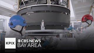 World's largest digital camera makes trek from SLAC National Accelerator Laboratory to Chile