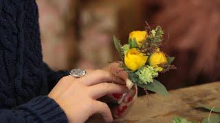 How to make a Corsage - Young Blooms Floristry School