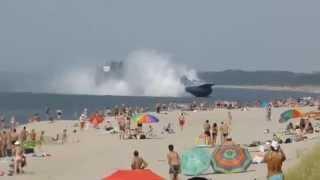 Russian Hovercraft Lands on Beach : World's Biggest Military Hovercraft