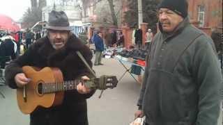 Мариупольские бомжи на центральном рынке