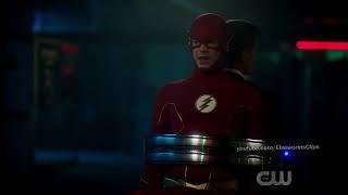 Barry and Ralph escape from Meisters Trap. The Flash 6x6 .