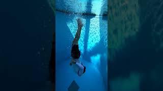 내가 주워줄게 | 캐리비안베이 라이프가드 수심 8M 프리다이빙 FreeDiving #shorts