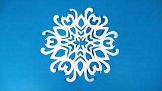 How to Make Paper Snowflakes  DIY New Year's Crafts