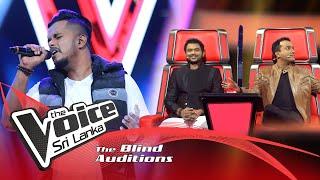 Sachitha Caldera - Ra Ahasin Watena (රෑ අහසින් වැටෙනා) | Blind Auditions | The Voice Sri Lanka