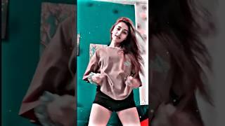 La La La Oree  insta trending song  dance #trending #youtubeshorts #shorts #xml #ytshorts #song