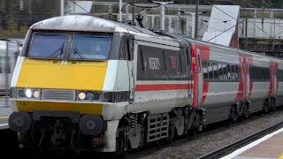 Legend LNER Driver & GN Driver - 91119 & 717007 At Hadley Wood - Wednesday 9th December 2020