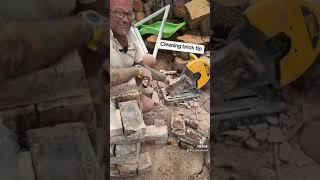 Cleaning bricks Tip