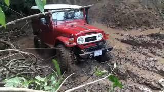 Toyota Land Cruiser BJ40 (HJ45) (FJ40) 1972