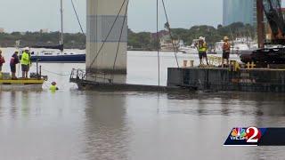 Derelict boats being removed from the Intracoastal